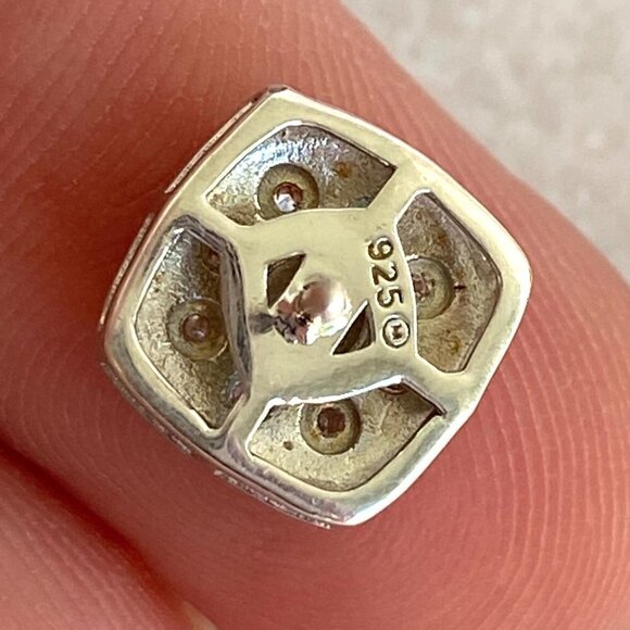 Sterling Silver 925 0.35" Square Diamond Floral Textured Cluster Stud Earrings - Picture 8 of 16